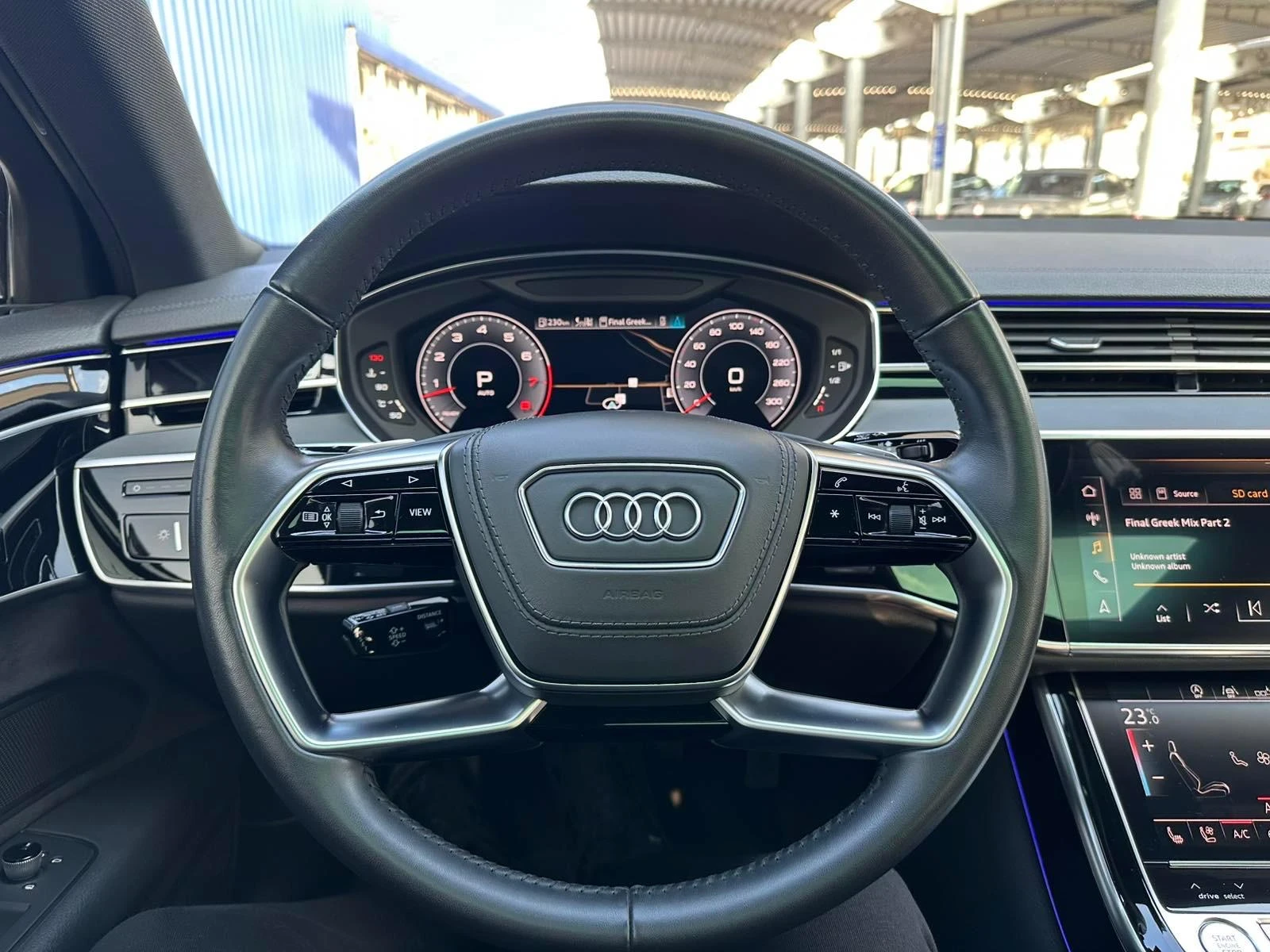 Audi A8 5.0TFSI, снимка 4 - Автомобили и джипове - 55037723