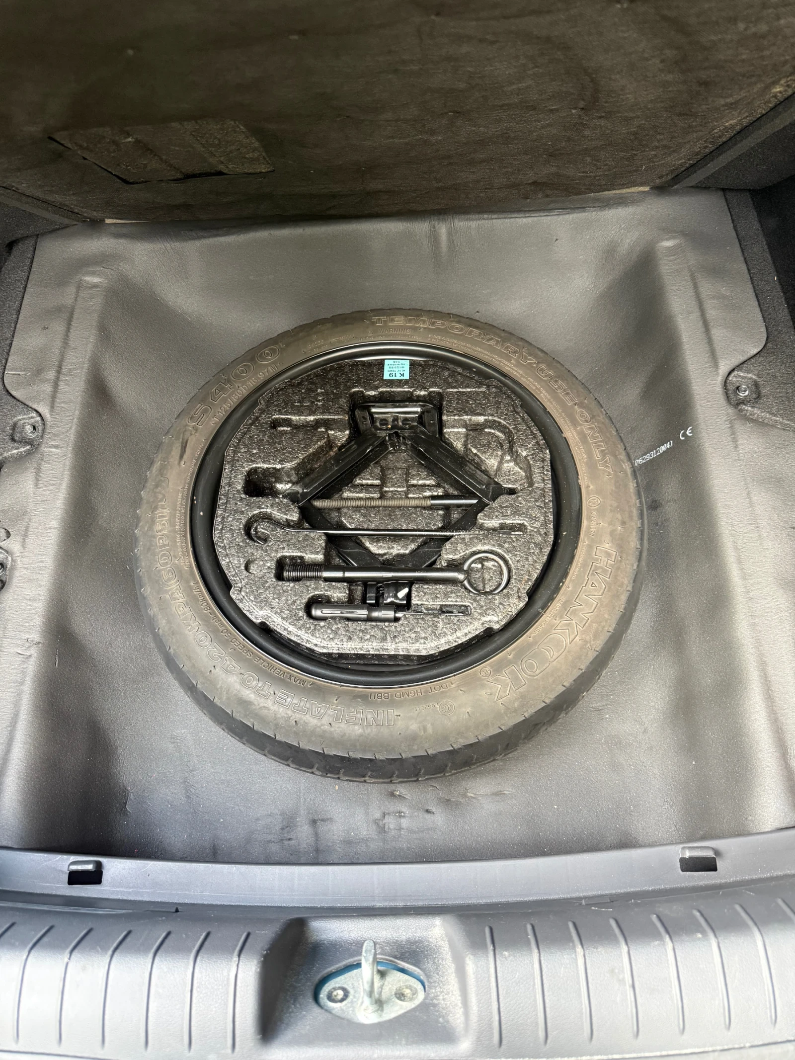 Hyundai Ioniq Hyundai IONIQ Hybrid Premium 1.6 GDi , снимка 16 - Автомобили и джипове - 55053136
