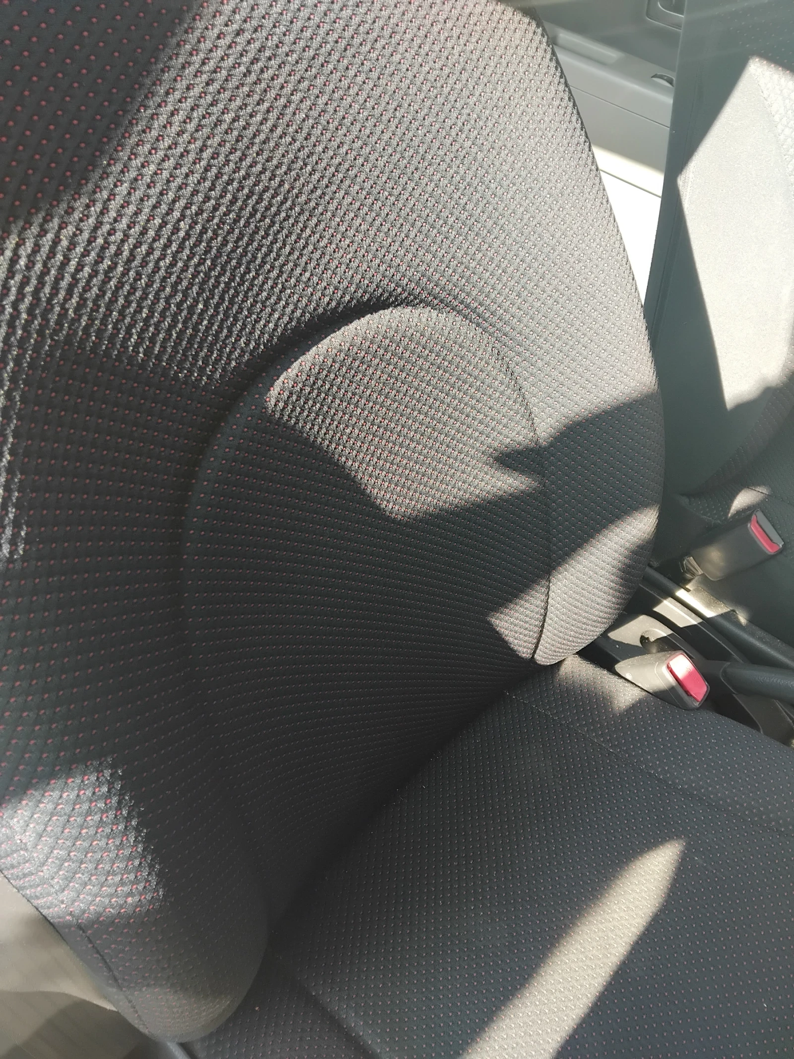 Daihatsu Sirion 1.0 12V, снимка 9 - Автомобили и джипове - 55271701