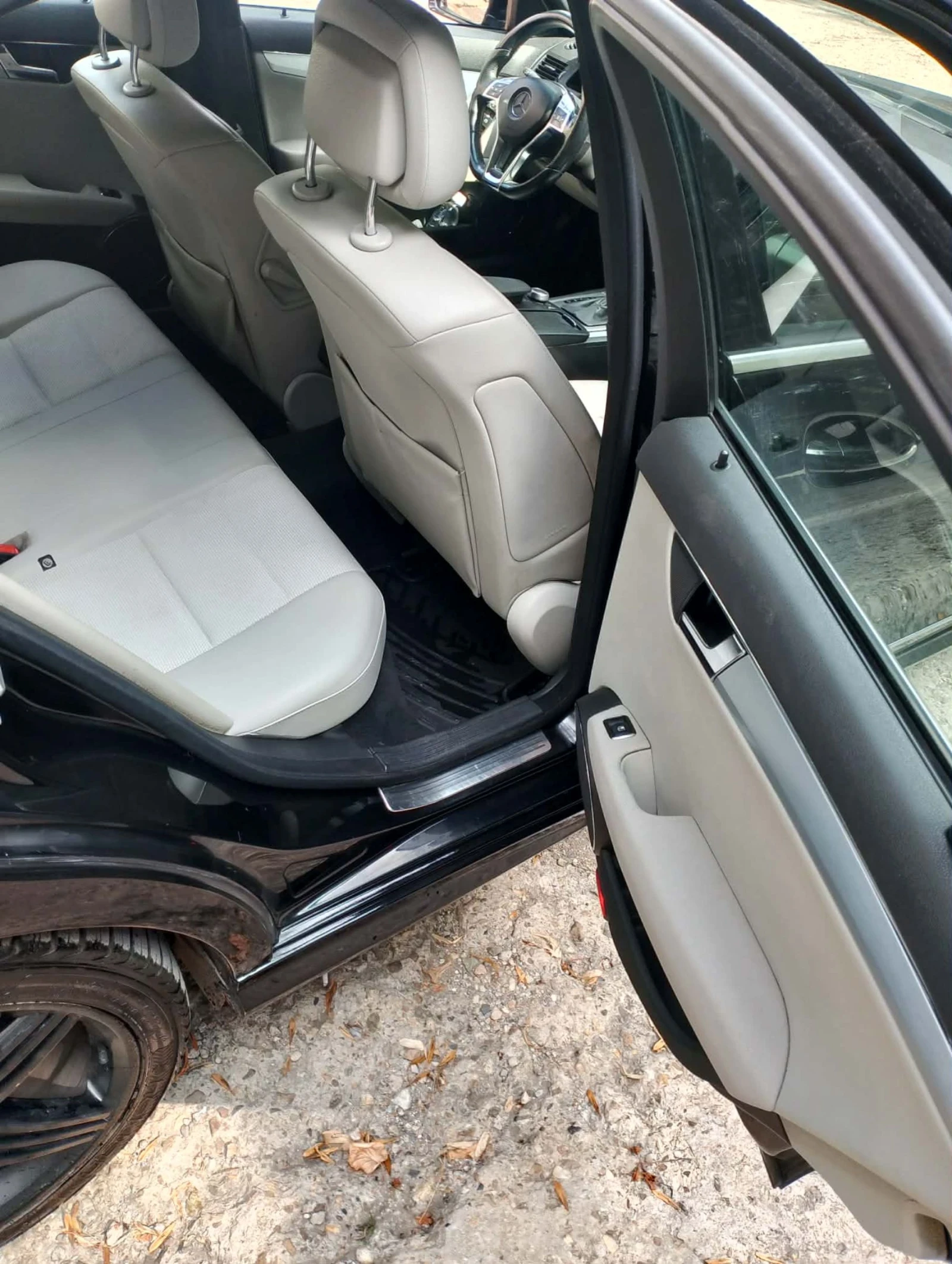 Mercedes-Benz C 180 Компресор АМГ - Пакет, снимка 8 - Автомобили и джипове - 55341536