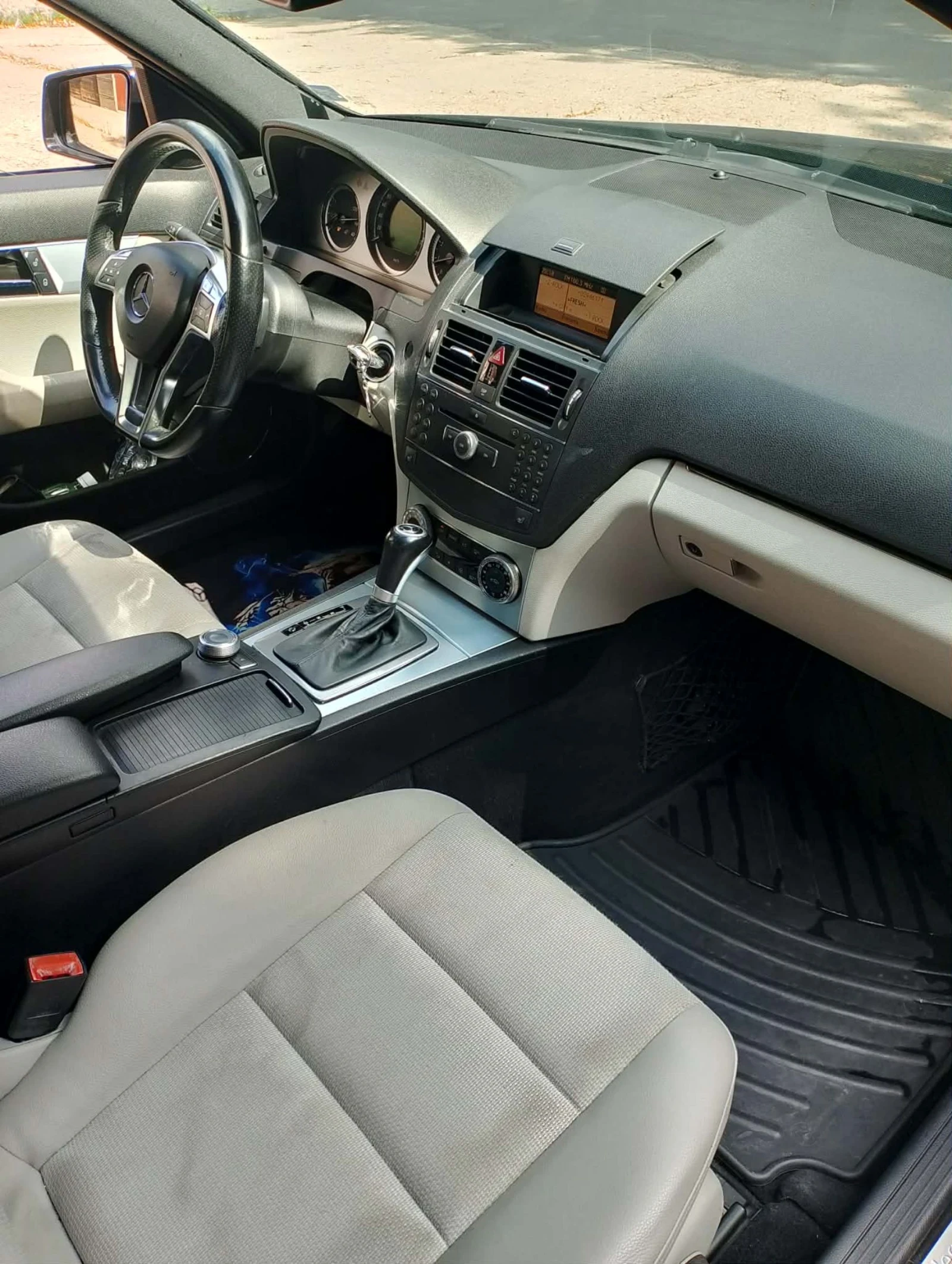 Mercedes-Benz C 180 Компресор АМГ - Пакет, снимка 9 - Автомобили и джипове - 55341536