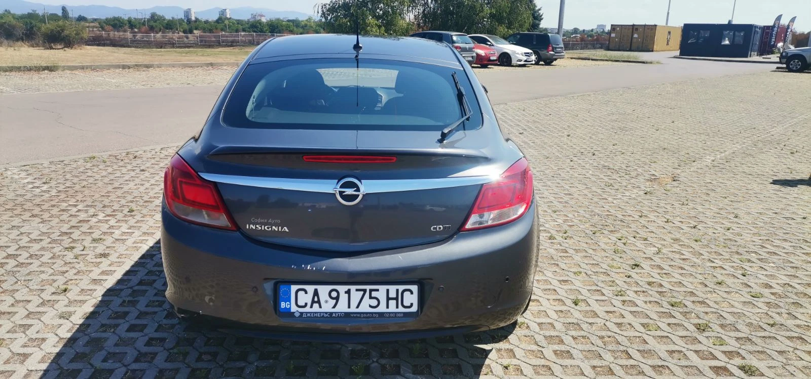 Opel Insignia 2.0 CDTI, снимка 8 - Автомобили и джипове - 55392462