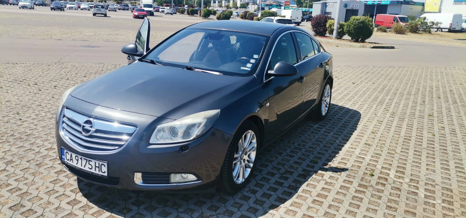 Opel Insignia 2.0 CDTI, снимка 5 - Автомобили и джипове - 55392462