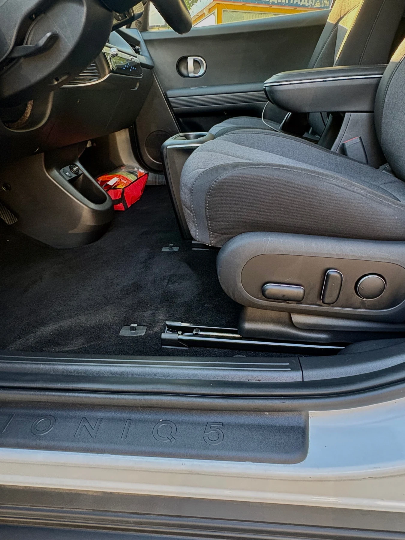 Hyundai Ioniq 5, снимка 8 - Автомобили и джипове - 55741876