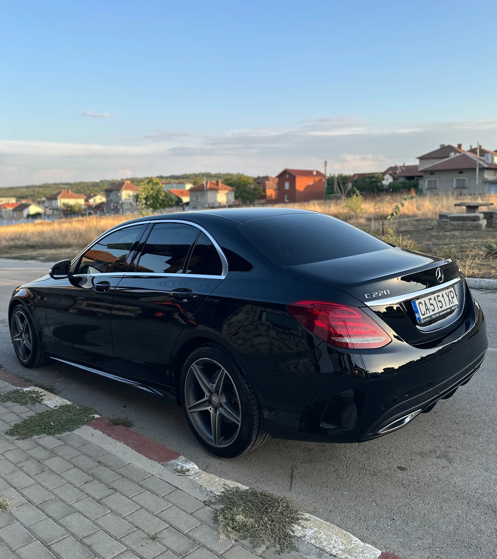 Mercedes-Benz C 220 AMG Line * Реални км , снимка 7 - Автомобили и джипове - 56132042