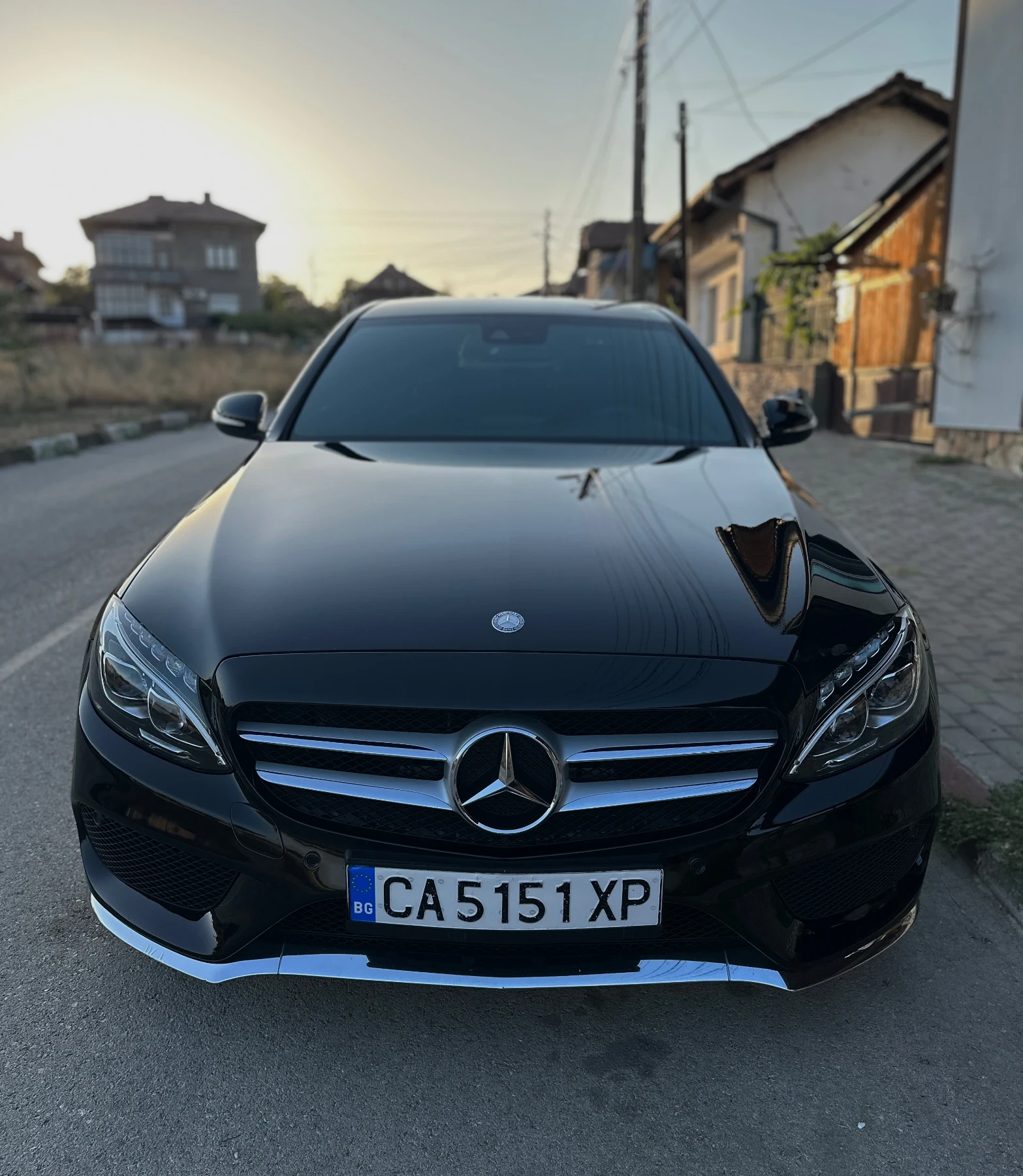Mercedes-Benz C 220 AMG Line * Реални км , снимка 2 - Автомобили и джипове - 56132042