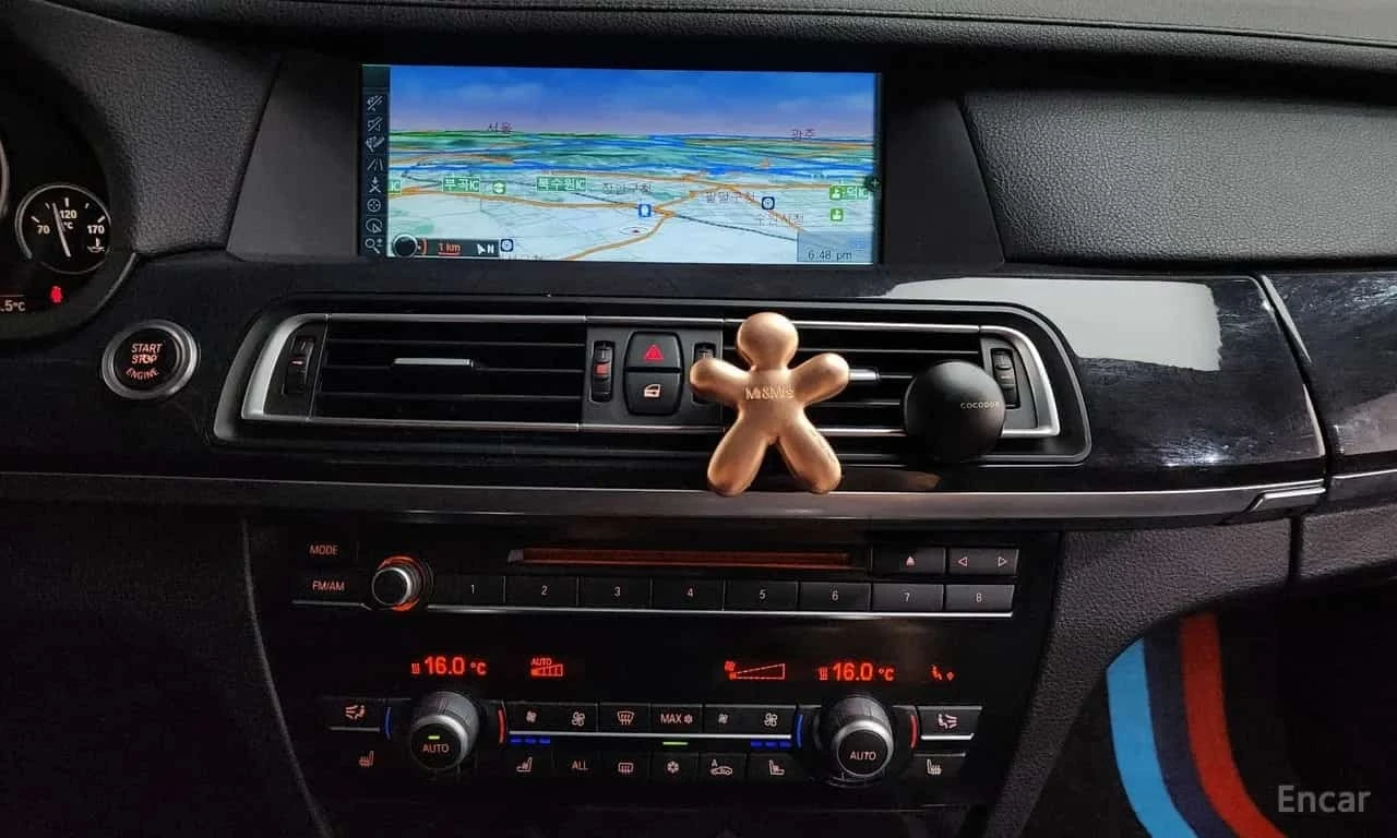 BMW 750 * 750Li M Sports * ЦЕНА ДО БГ, снимка 12 - Автомобили и джипове - 56296526