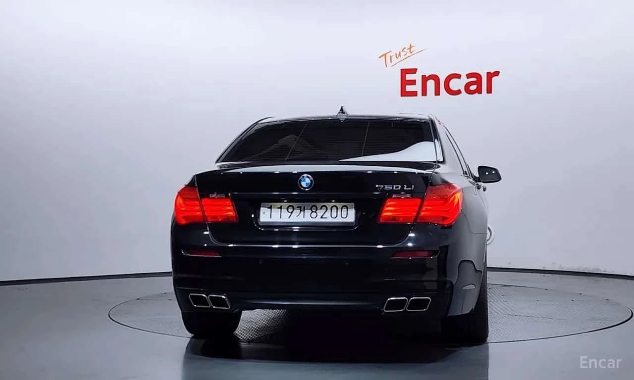 BMW 750 * 750Li M Sports * ЦЕНА ДО БГ, снимка 4 - Автомобили и джипове - 56296526