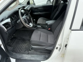 Toyota Hilux WHITE PEARL 2021 | Mobile.bg    15