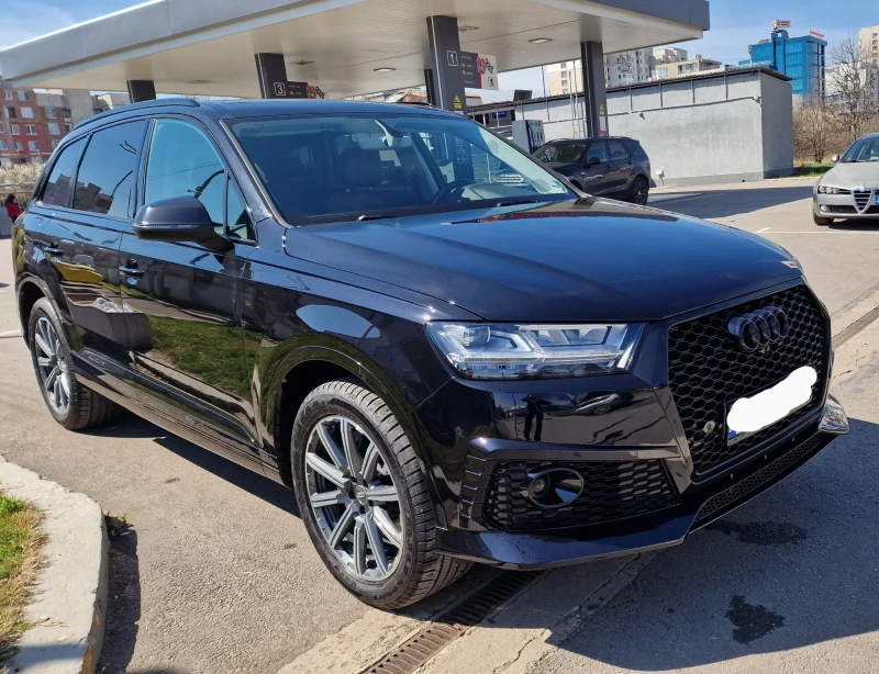 Audi Q7, снимка 3 - Автомобили и джипове - 47301706