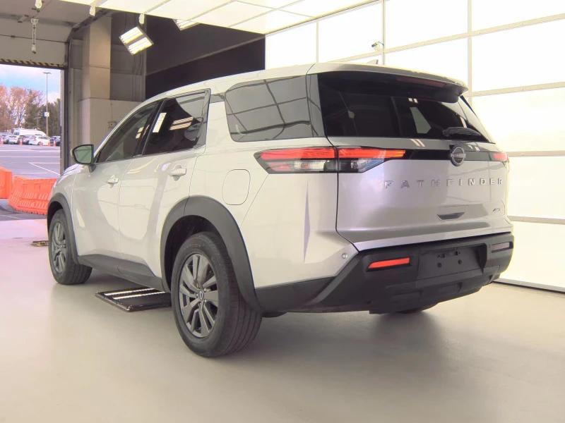 Nissan Pathfinder * S* 4X4, снимка 7 - Автомобили и джипове - 52565494