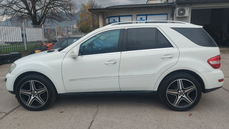 Mercedes-Benz ML 320 3.2CDI, снимка 10 - Автомобили и джипове - 52615267