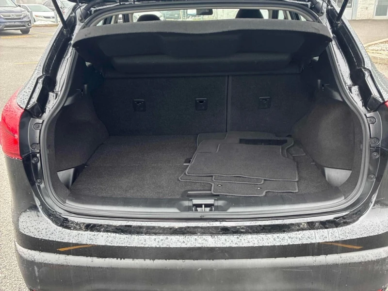 Nissan Qashqai * AWD SV CVT * CARFAX * БЕЗ ПЪРВОНАЧАЛНА ВНОСКА, снимка 13 - Автомобили и джипове - 53182710