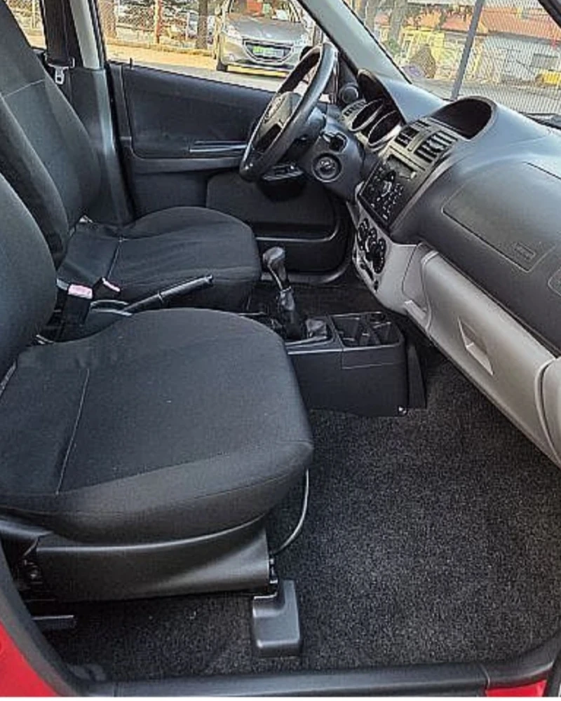 Suzuki Ignis, снимка 5 - Автомобили и джипове - 53392558