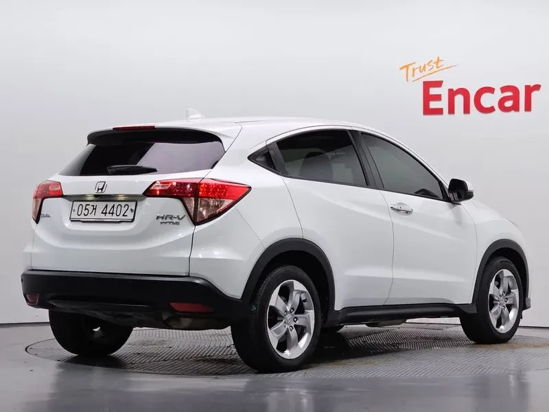 Honda Hr-v 1.8, снимка 2 - Автомобили и джипове - 56112325