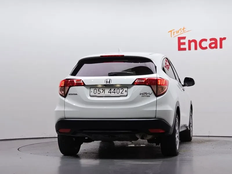 Honda Hr-v 1.8, снимка 4 - Автомобили и джипове - 56112325