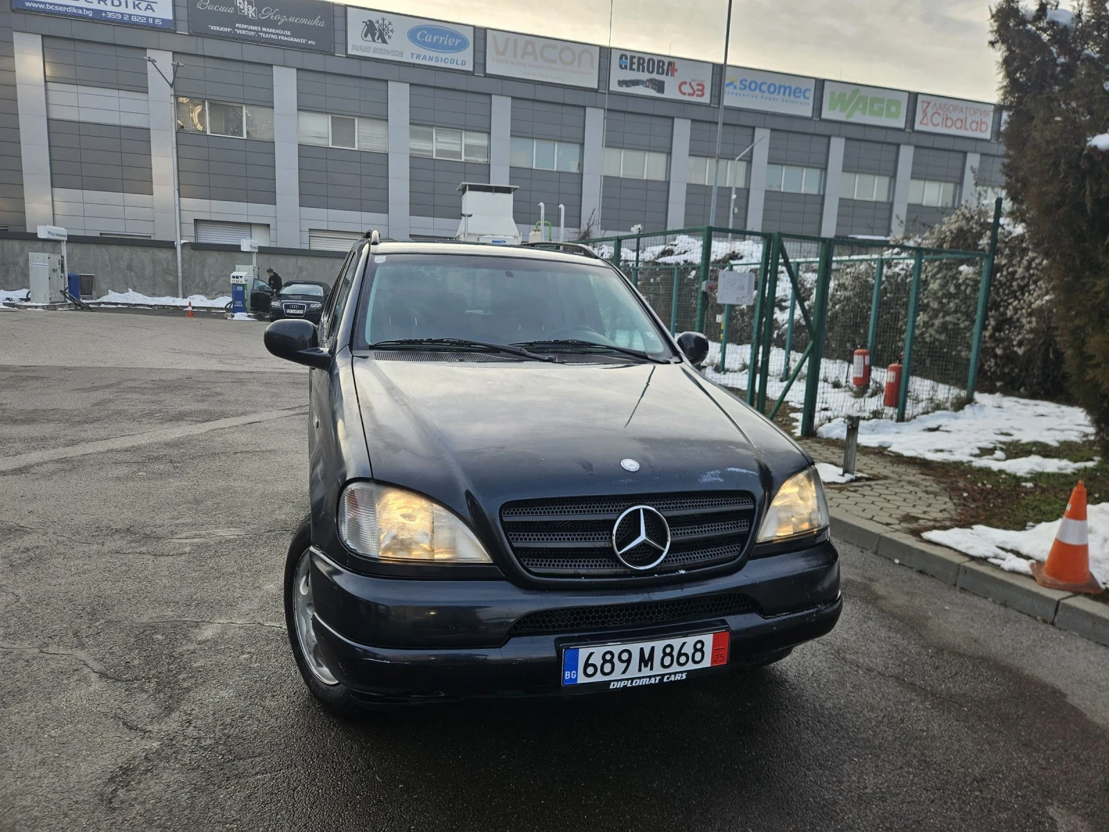 Mercedes-Benz ML 320 3.2 V6 / автомат - изображение 3
