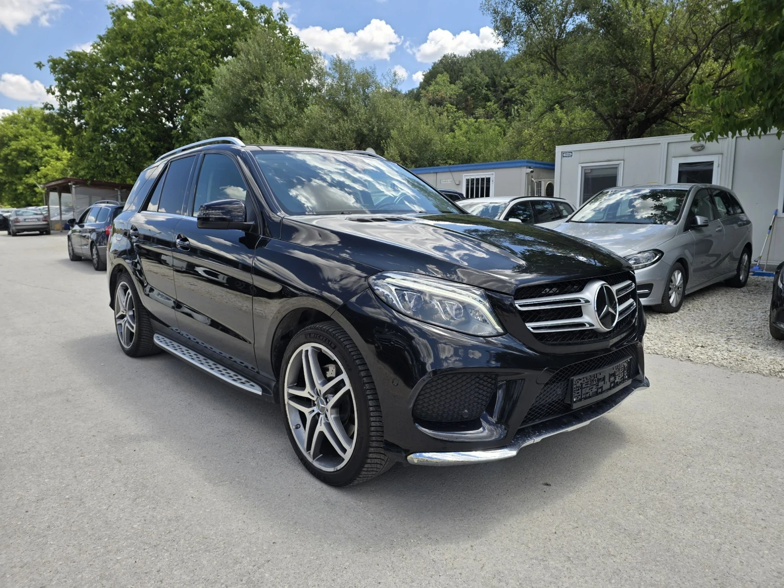 Mercedes-Benz GLE 350 3.0D 258к.с AMG FULL  - изображение 2