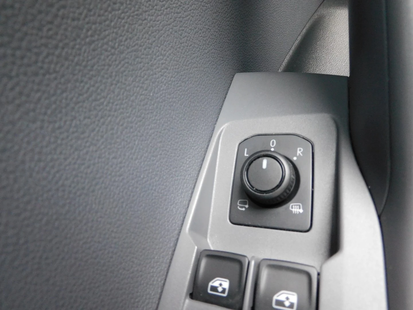 VW T-Cross Life 1.0 TSI BMT DSG, снимка 11 - Автомобили и джипове - 53020283