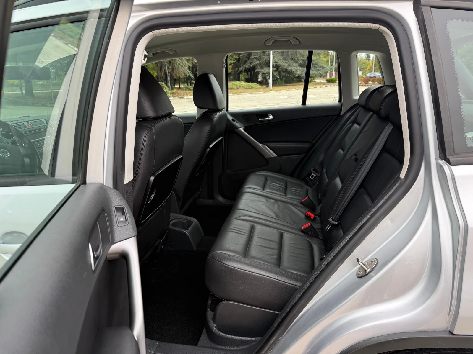 VW Tiguan 2.0TDI///4X4///Trend&Fun//////Top/// | Mobile.bg   13