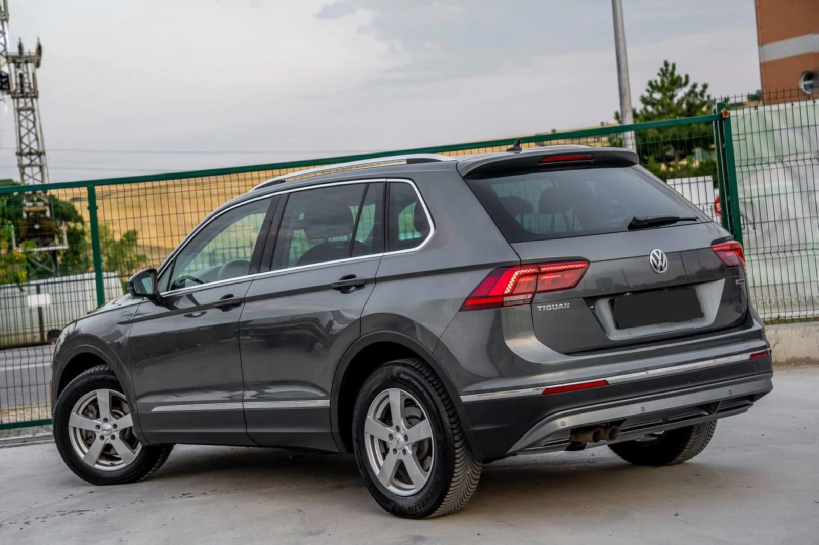 VW Tiguan VW Tiguan 2.0TDI/DSG/HIGHLINE/4MOTION/SCR/DIGITAL | Mobile.bg � ����������� 5