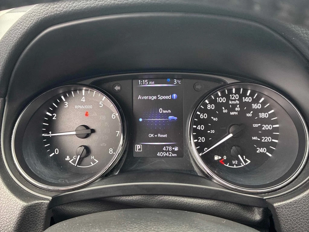 Nissan Qashqai * AWD SV CVT * CARFAX * ��� ������������ ������ | Mobile.bg � ����������� 7