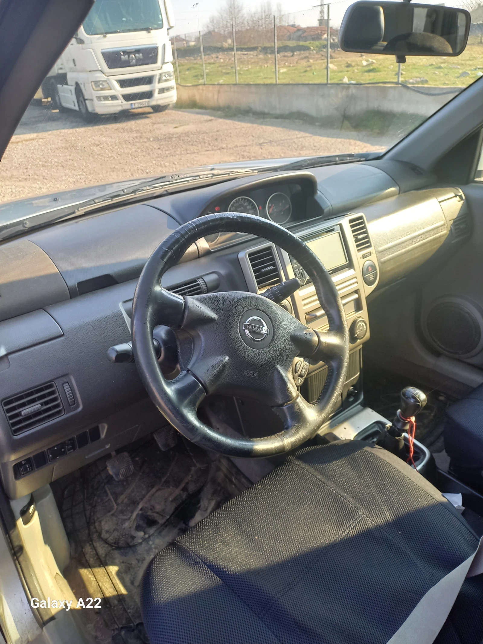 Nissan X-trail, снимка 6 - Автомобили и джипове - 53735409