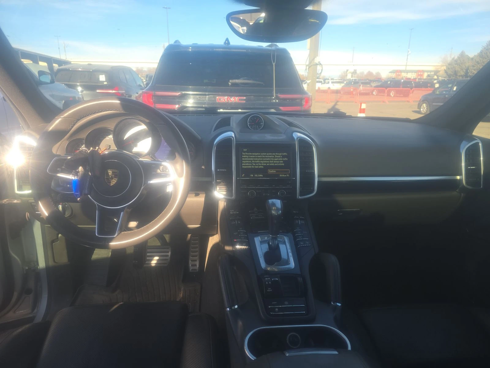 Porsche Cayenne S* PDK* ПОДГРЕВ* ОБДУХВАНЕ* 360КАМЕРА* ПАНОРАМА* , снимка 8 - Автомобили и джипове - 53916559