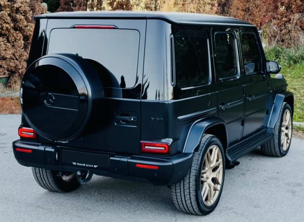 Mercedes-Benz G 63 AMG Carbon/Two-Tone/Burmaster/3xTv/Exclusive/22, снимка 17 - Автомобили и джипове - 54141053