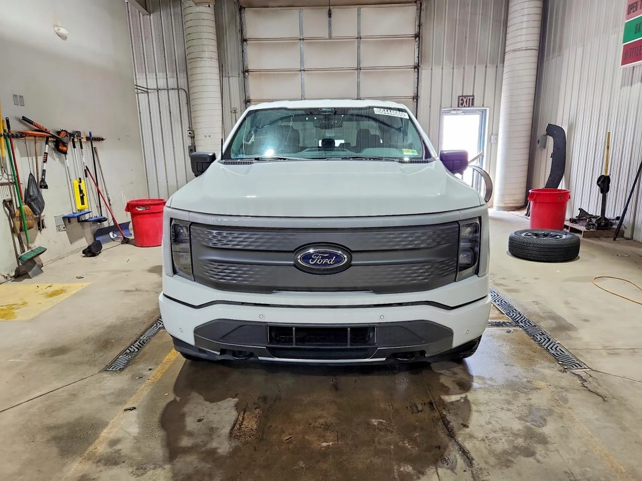 Ford F150 Lightning Pro, снимка 5 - Автомобили и джипове - 54374822