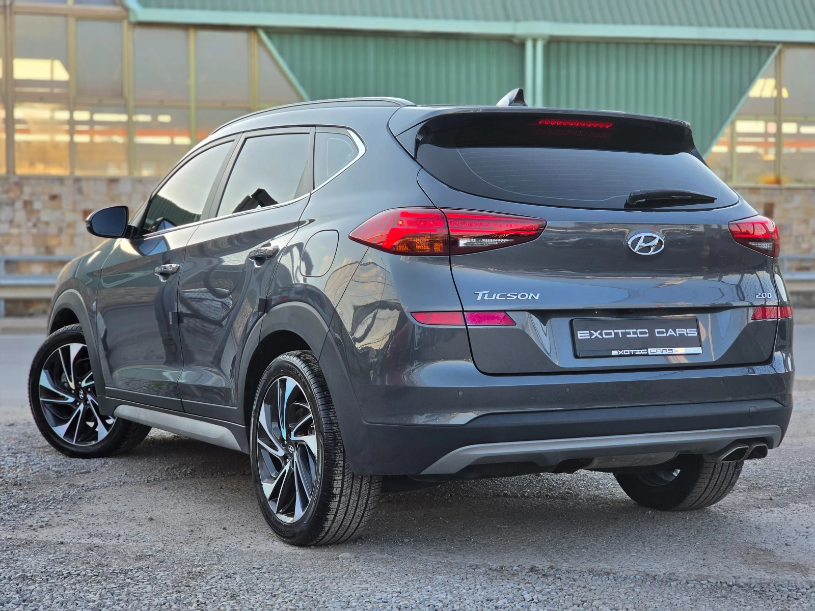 Hyundai Tucson 2.0D ! 2WD ! Premium !, снимка 6 - Автомобили и джипове - 55325283