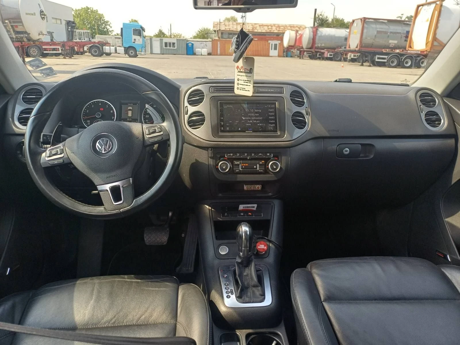 VW Tiguan, снимка 7 - Автомобили и джипове - 55556008
