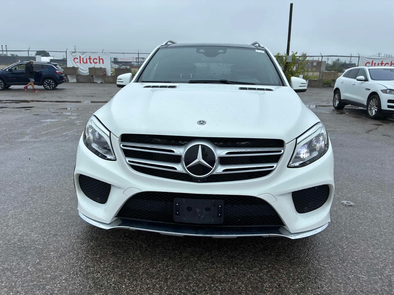Mercedes-Benz GLE 400 4MATIC* DIS* H/K* PANO* , снимка 6 - Автомобили и джипове - 55905409