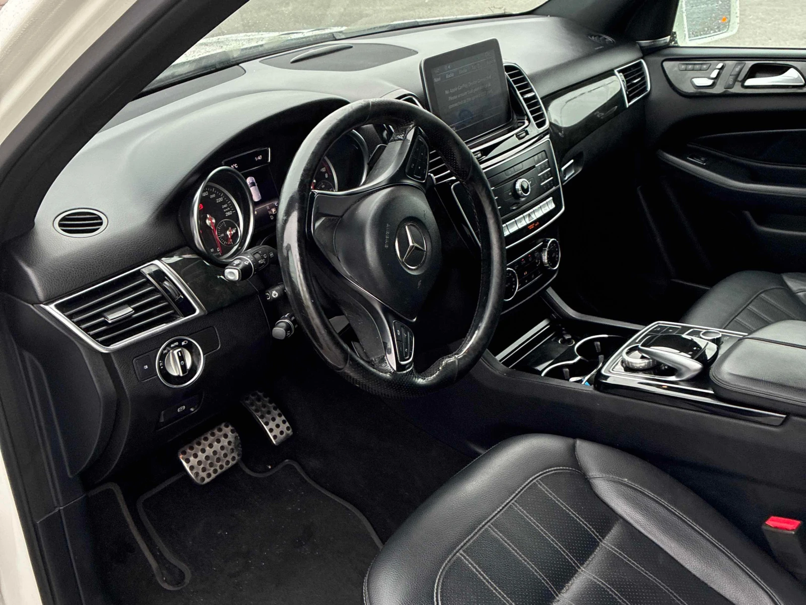 Mercedes-Benz GLE 400 4MATIC* DIS* H/K* PANO* , снимка 5 - Автомобили и джипове - 55905409