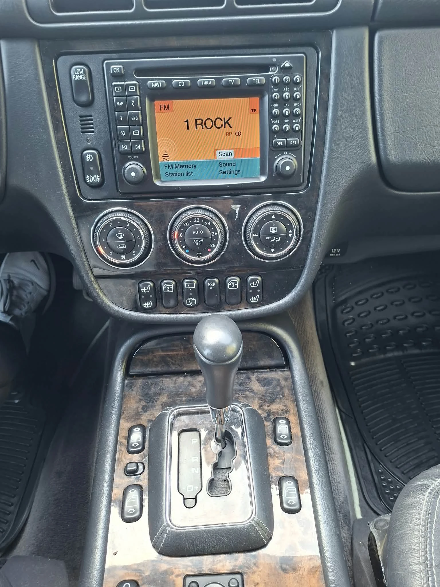 Mercedes-Benz ML 270 Inspiration, снимка 9 - Автомобили и джипове - 56415321