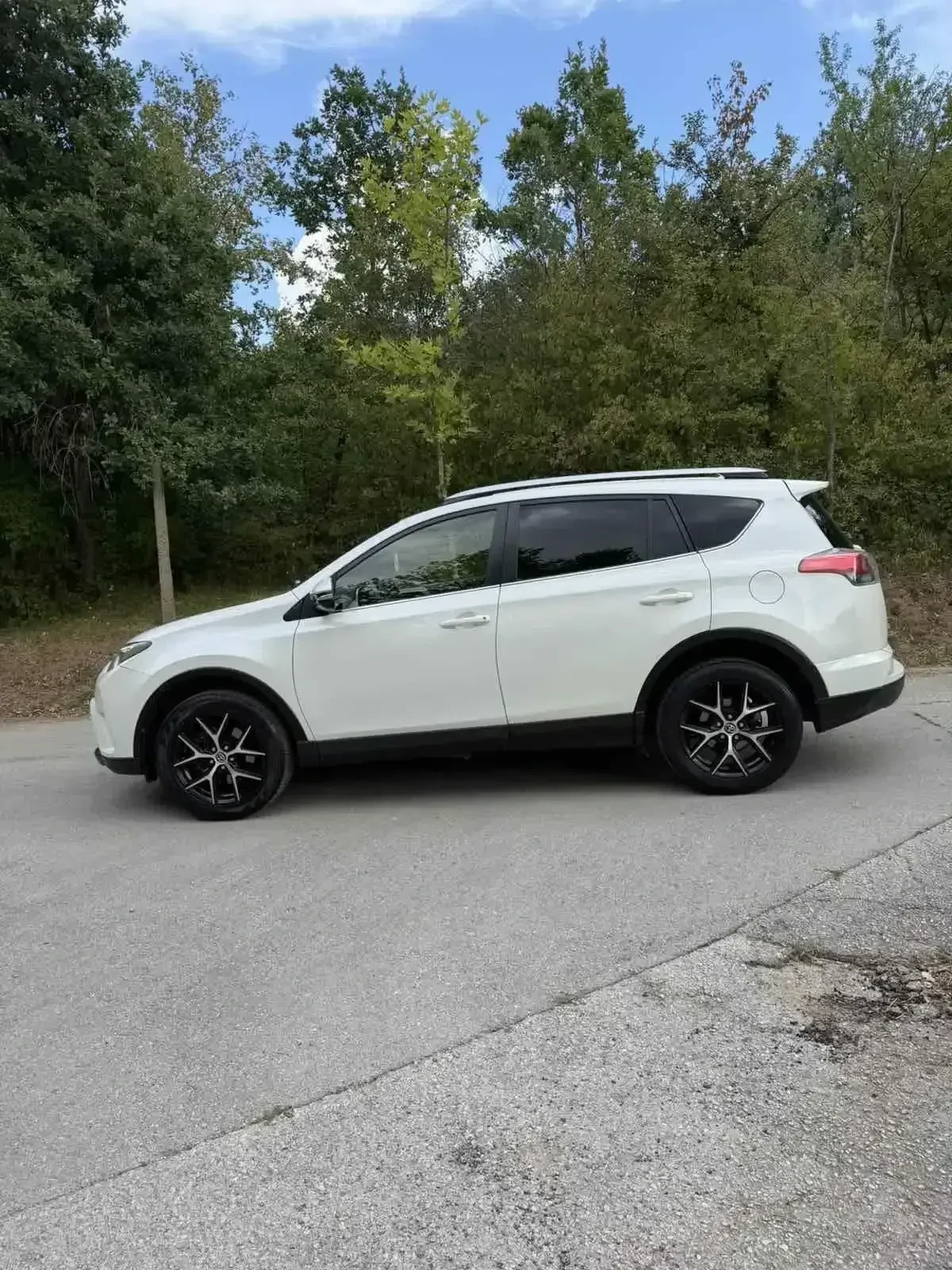 Toyota Rav4, снимка 4 - Автомобили и джипове - 56535355