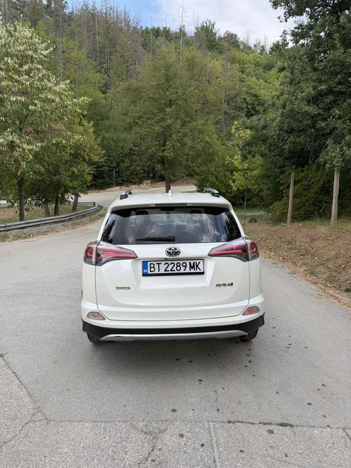 Toyota Rav4, снимка 8 - Автомобили и джипове - 56535355
