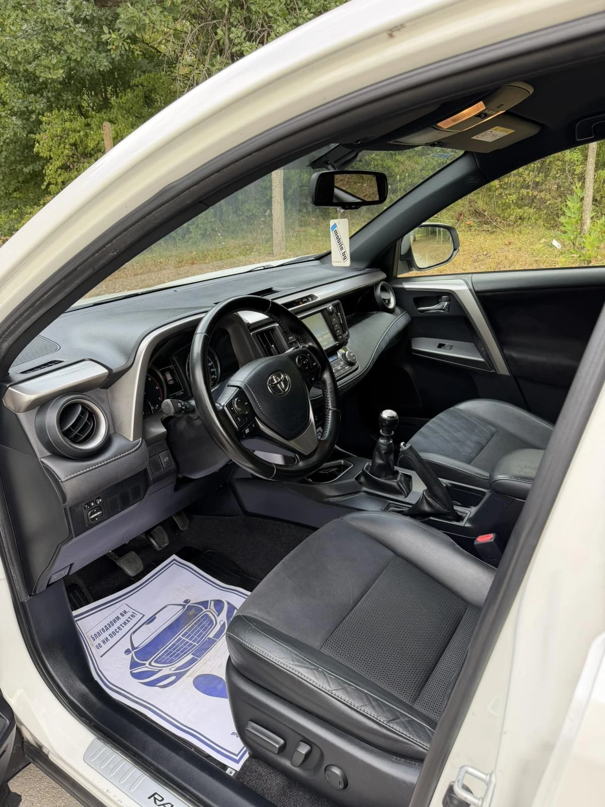 Toyota Rav4, снимка 11 - Автомобили и джипове - 56535355