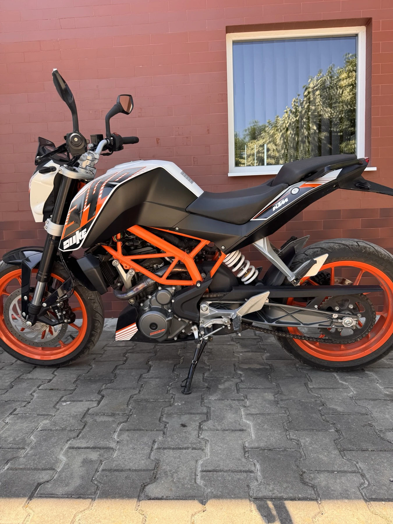 Ktm Duke 390 - изображение 4