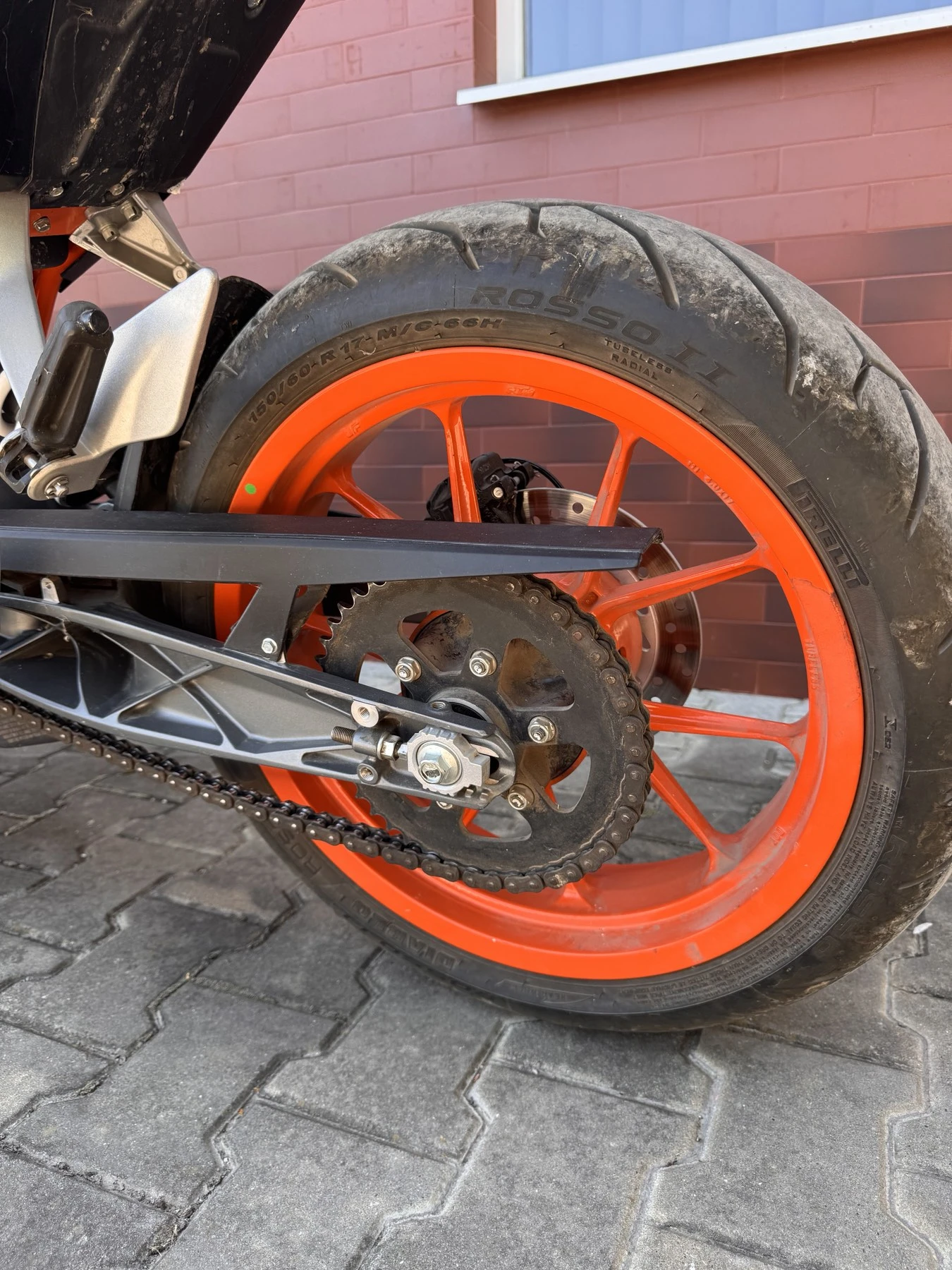 Ktm Duke 390 - изображение 6
