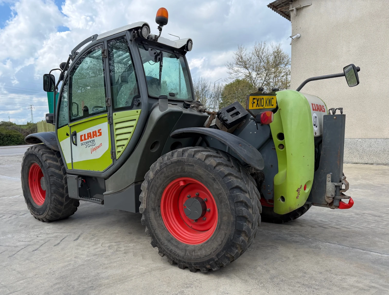 Телескопичен товарач Claas Scorpion 7040, снимка 5 - Селскостопанска техника - 54406683