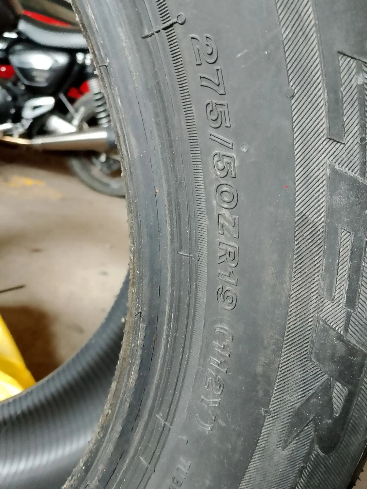 Гуми Летни 275/50R19, снимка 5 - Гуми и джанти - 54537279