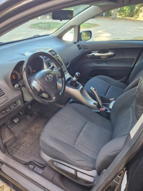 Toyota Auris, снимка 9