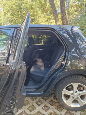 Toyota Auris, снимка 10