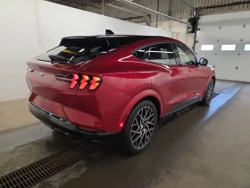 Ford Mustang Mach-E, снимка 3