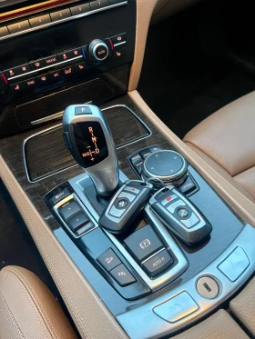 BMW 740 LONG* ПОДГРЕВ* ОБДУХВАНЕ* ПАНО* 2 КЛЮЧА* FULL, снимка 8