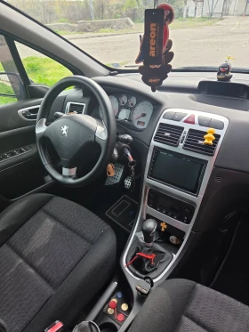 Peugeot 307 SW - 2100 € / 4107.24 лв. - 14515308 3