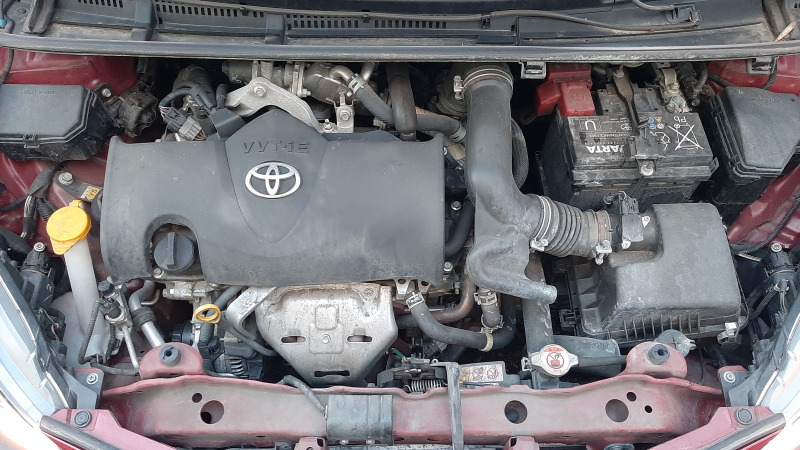 Toyota Yaris 1.5 6MT Terra, снимка 16 - Автомобили и джипове - 44927028