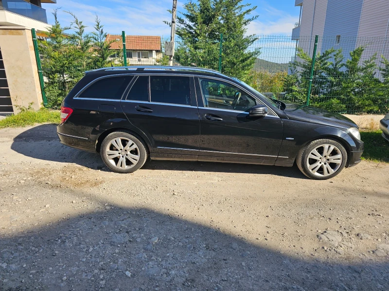 Mercedes-Benz C 220, снимка 1 - Автомобили и джипове - 47873880