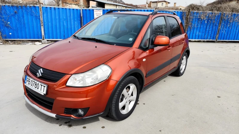 Suzuki SX4, снимка 1 - Автомобили и джипове - 49482833